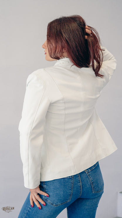 Giacca donna in pelle bianca con zip e collo alto